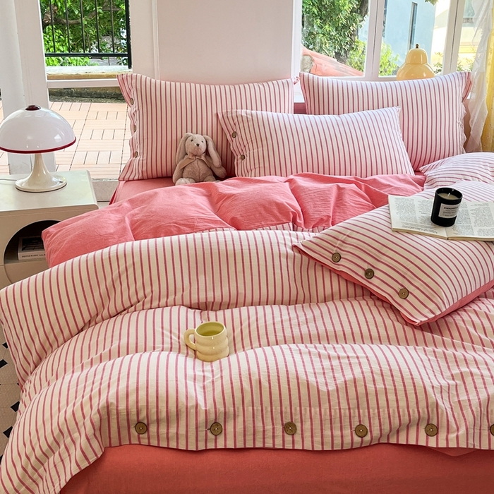 91家纺网 家纺一手货源 找家纺 梦依依 2026新款A类全棉色织水洗棉纯棉格子钮扣款四件套学生宿舍三件套 粉苏条