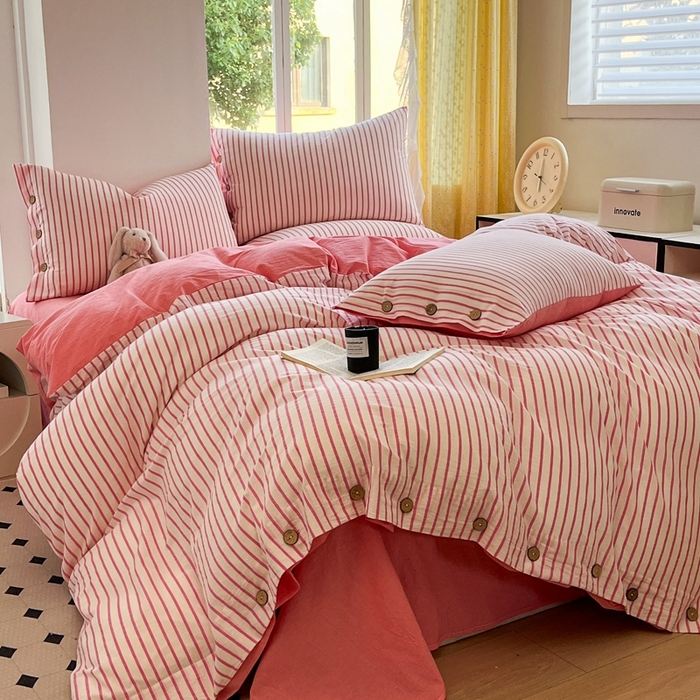 91家纺网 家纺一手货源 找家纺 梦依依 2026新款A类全棉色织水洗棉纯棉格子钮扣款四件套学生宿舍三件套 粉苏条