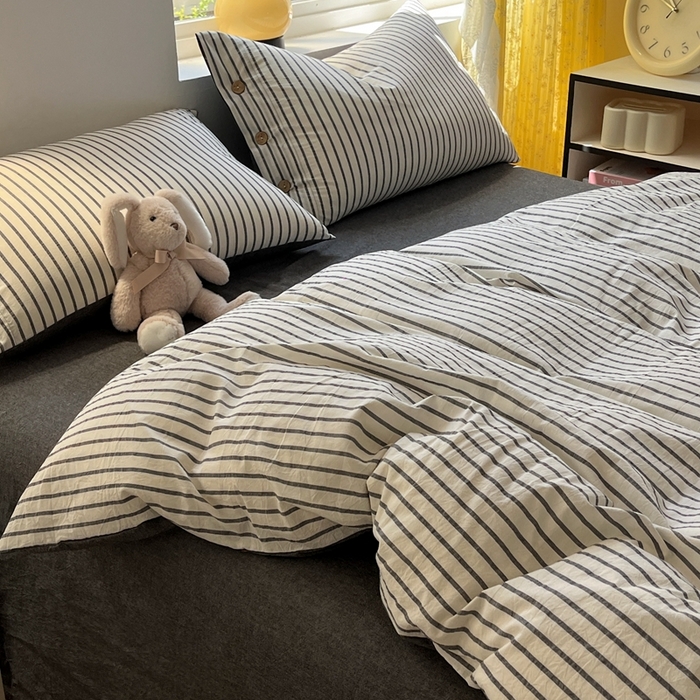 91家纺网 家纺一手货源 找家纺 梦依依 2026新款A类全棉色织水洗棉纯棉格子钮扣款四件套学生宿舍三件套 黑苏条