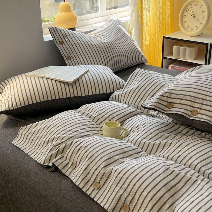 91家纺网 家纺一手货源 找家纺 梦依依 2026新款A类全棉色织水洗棉纯棉格子钮扣款四件套学生宿舍三件套 黑苏条