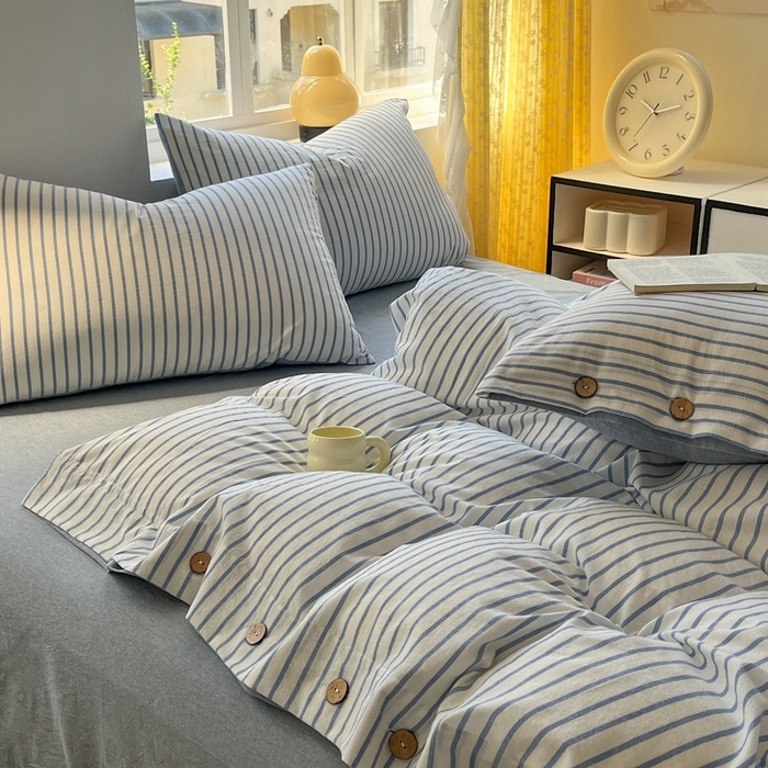 91家纺网 家纺一手货源 找家纺 梦依依 2026新款A类全棉色织水洗棉纯棉格子钮扣款四件套学生宿舍三件套 蓝苏条