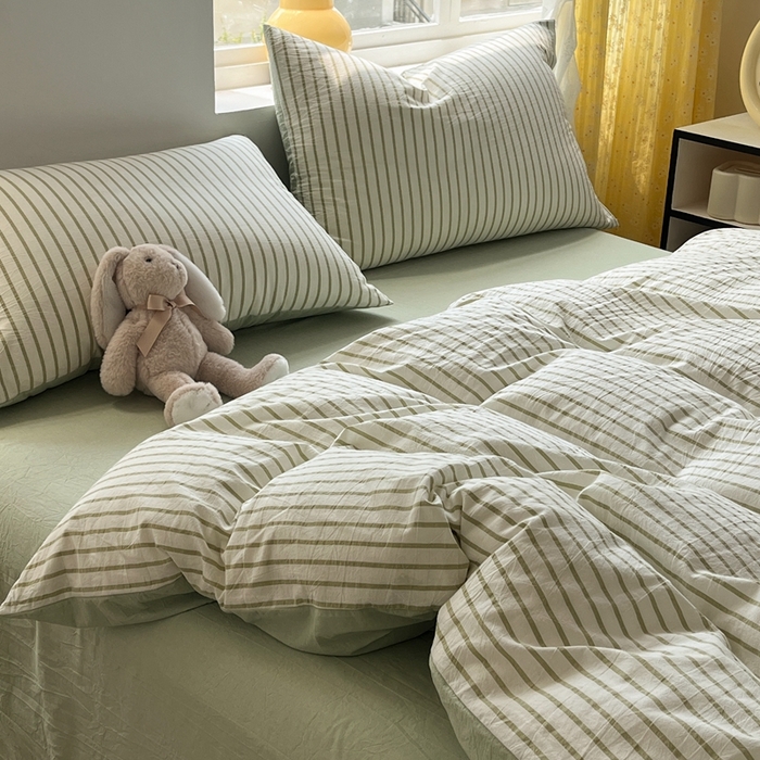 91家纺网 家纺一手货源 找家纺 梦依依 2026新款A类全棉色织水洗棉纯棉格子钮扣款四件套学生宿舍三件套 绿苏条