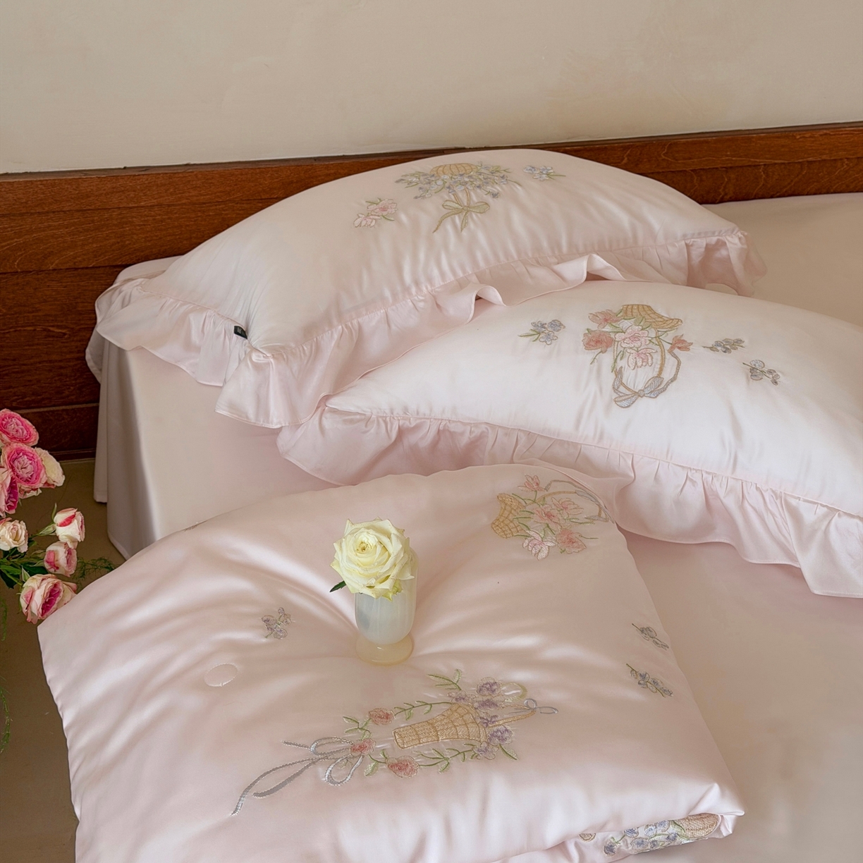 91家纺网 家纺一手货源 找家纺 （总）鹿班家居 2026春夏新款60S兰精天丝刺绣夏被夏凉被空调被系列-夏花（标准会员-20元）