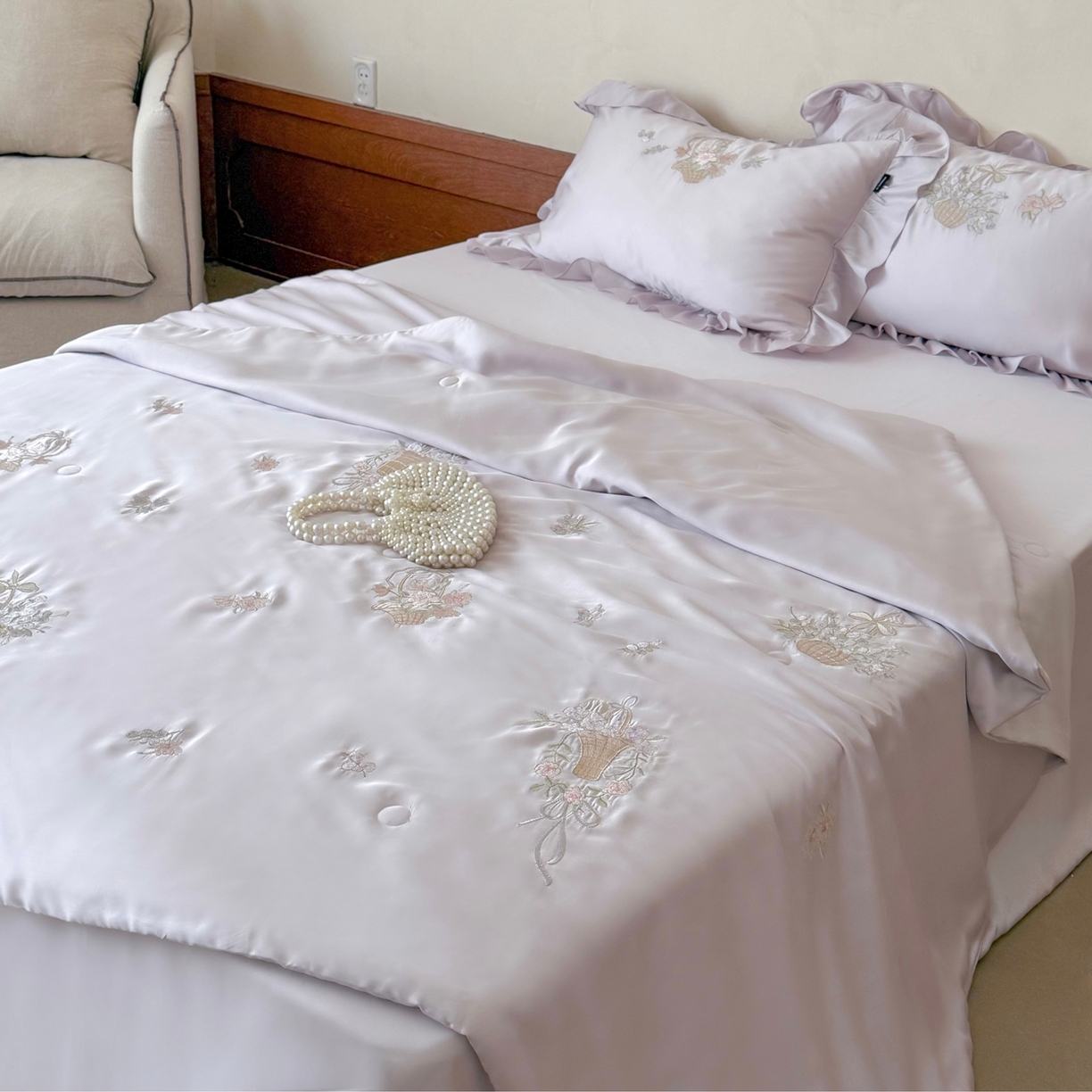 91家纺网 家纺一手货源 找家纺 鹿班家居 2026春夏新款60S兰精天丝刺绣夏被夏凉被空调被系列-夏花（标准会员-20元） 夏花-紫色