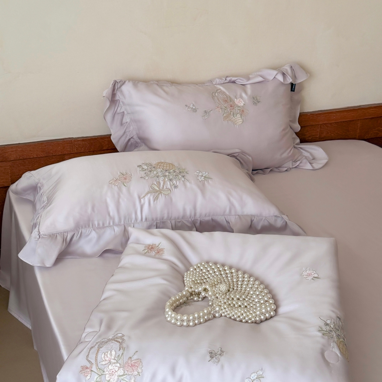 91家纺网 家纺一手货源 找家纺 鹿班家居 2026春夏新款60S兰精天丝刺绣夏被夏凉被空调被系列-夏花（标准会员-20元） 夏花-紫色