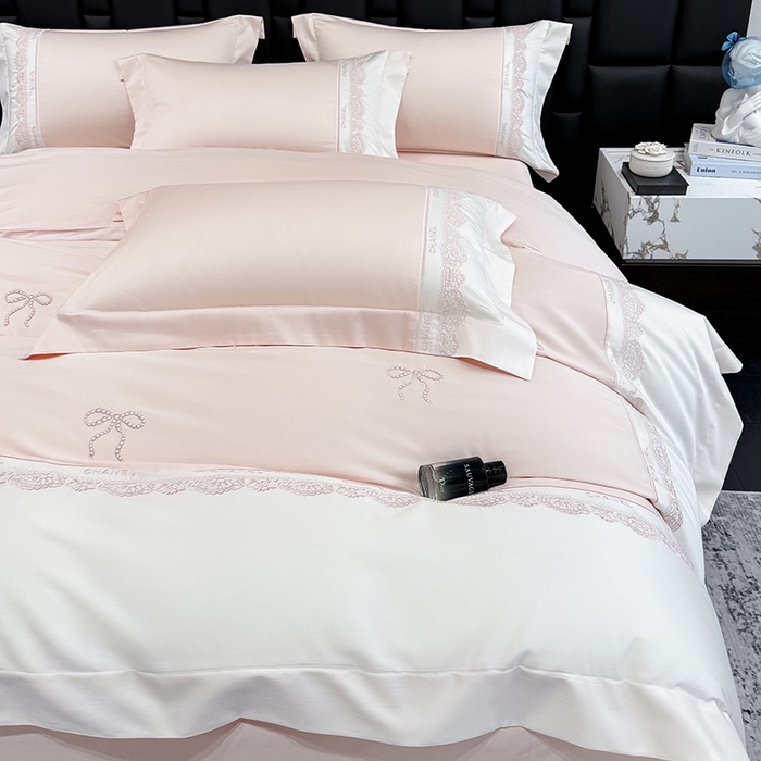 91家纺网 家纺一手货源 找家纺 （总）丞音家纺 2026新款A类少女公主风双股100支贡缎长绒棉四件套刺绣被套绣花床笠高档礼盒装