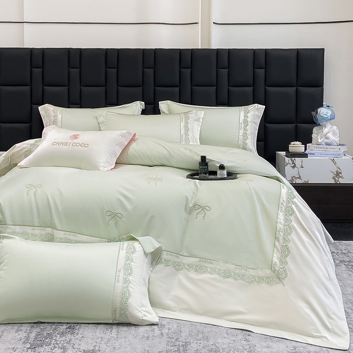 91家纺网 家纺一手货源 找家纺 丞音家纺 2026新款A类少女公主风双股100支贡缎长绒棉四件套刺绣被套绣花床笠高档礼盒装 露熙-清新绿