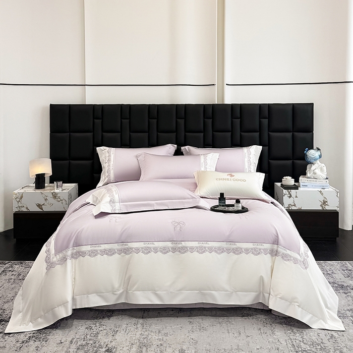 91家纺网 家纺一手货源 找家纺 丞音家纺 2026新款A类少女公主风双股100支贡缎长绒棉四件套刺绣被套绣花床笠高档礼盒装 露熙-香芋紫