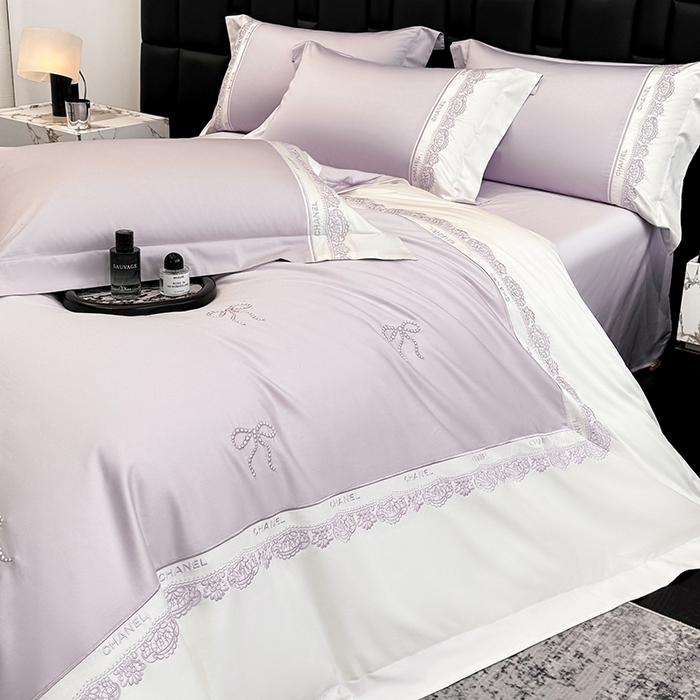 91家纺网 家纺一手货源 找家纺 丞音家纺 2026新款A类少女公主风双股100支贡缎长绒棉四件套刺绣被套绣花床笠高档礼盒装 露熙-香芋紫