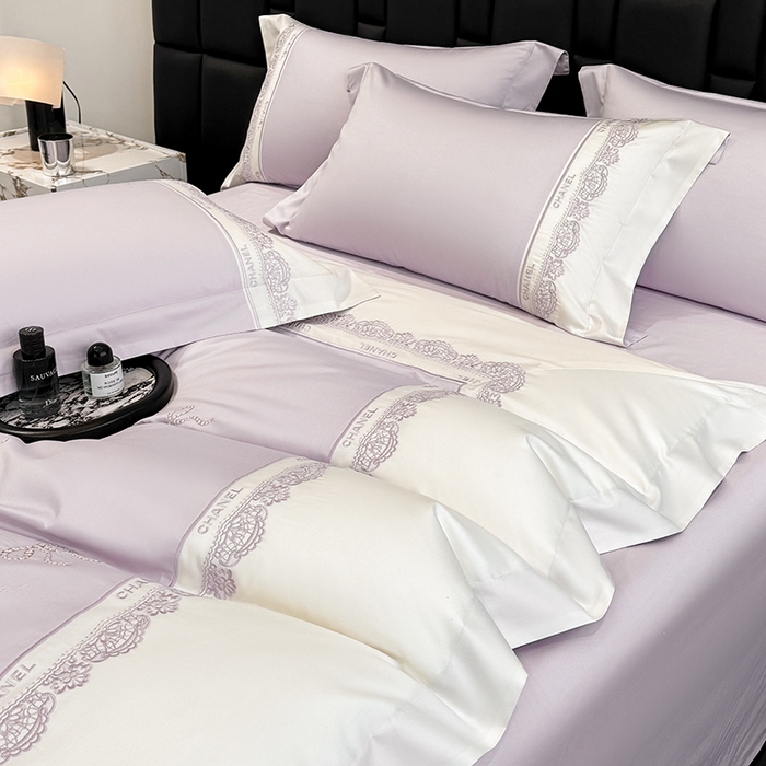 91家纺网 家纺一手货源 找家纺 丞音家纺 2026新款A类少女公主风双股100支贡缎长绒棉四件套刺绣被套绣花床笠高档礼盒装 露熙-香芋紫