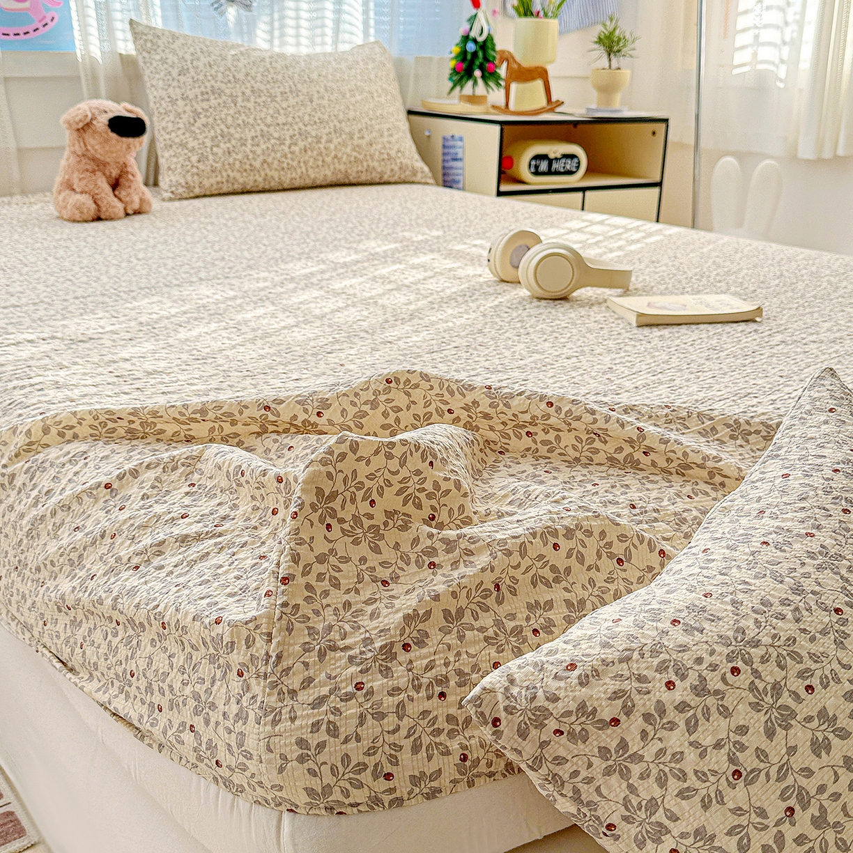 91家纺网 家纺一手货源 找家纺 N先生+V 13814689556 发大图/买家秀 2026春夏新款软糯糯泡芙纱单床笠 床笠单件 花蔓（床笠）