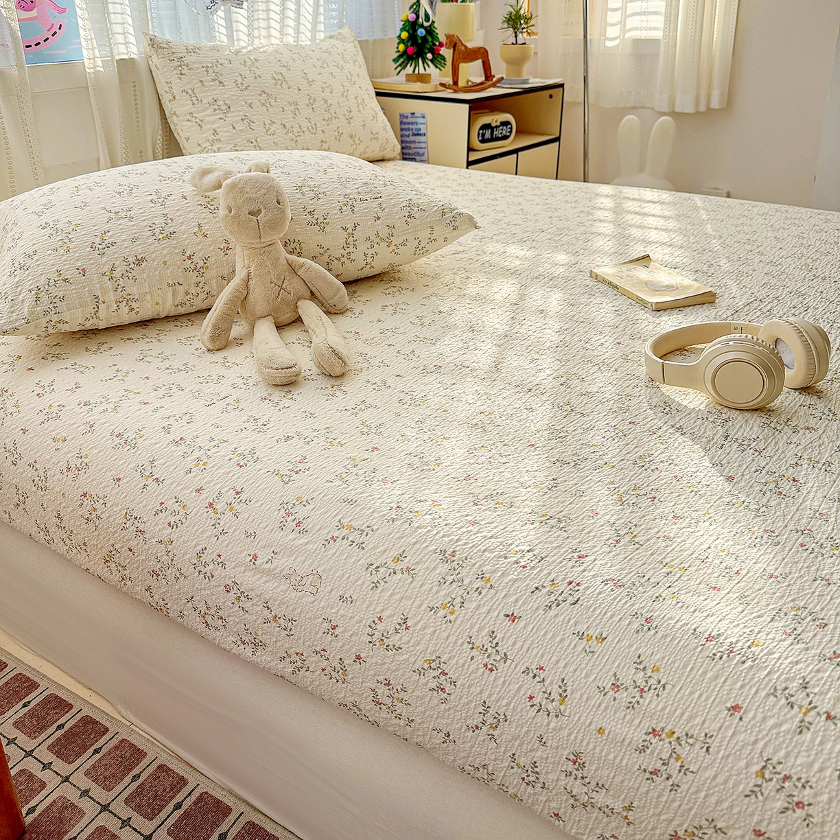 91家纺网 家纺一手货源 找家纺 N先生+V 13814689556 发大图/买家秀 2026春夏新款软糯糯泡芙纱单床笠 床笠单件 春日花语（床笠）