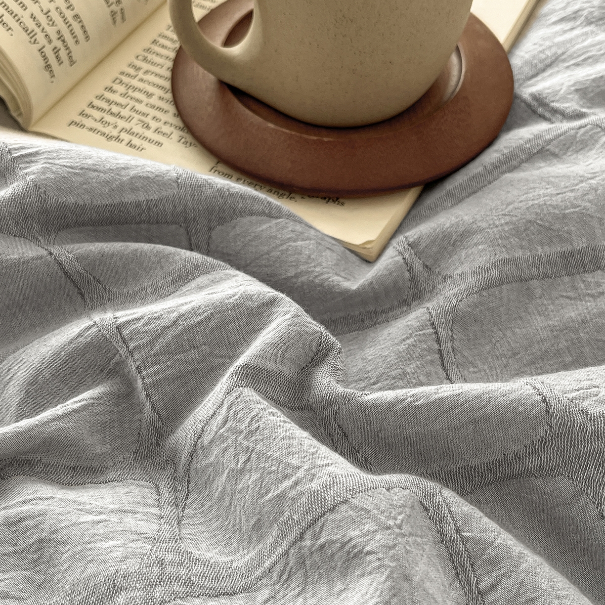 91家纺网 家纺一手货源 找家纺 吾诺家居 2026新款全棉纯棉大提花新疆棉花夏被夏凉被空调被四件套-石纹 石纹-浅灰