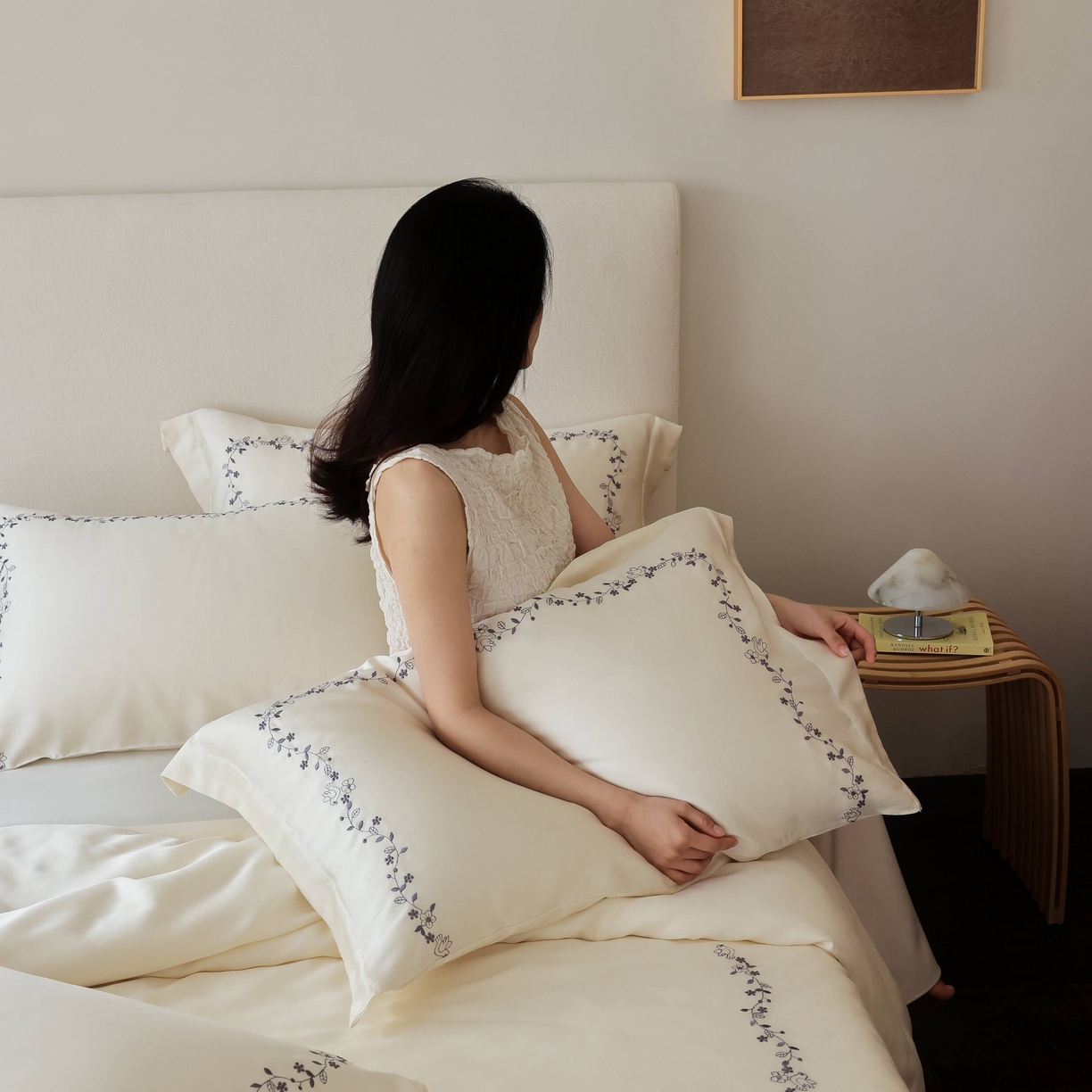 91家纺网 家纺一手货源 找家纺 初拾 2026新款60支奥地利进口兰精天丝四件套—嘉丽斯 嘉丽斯-茉莉白