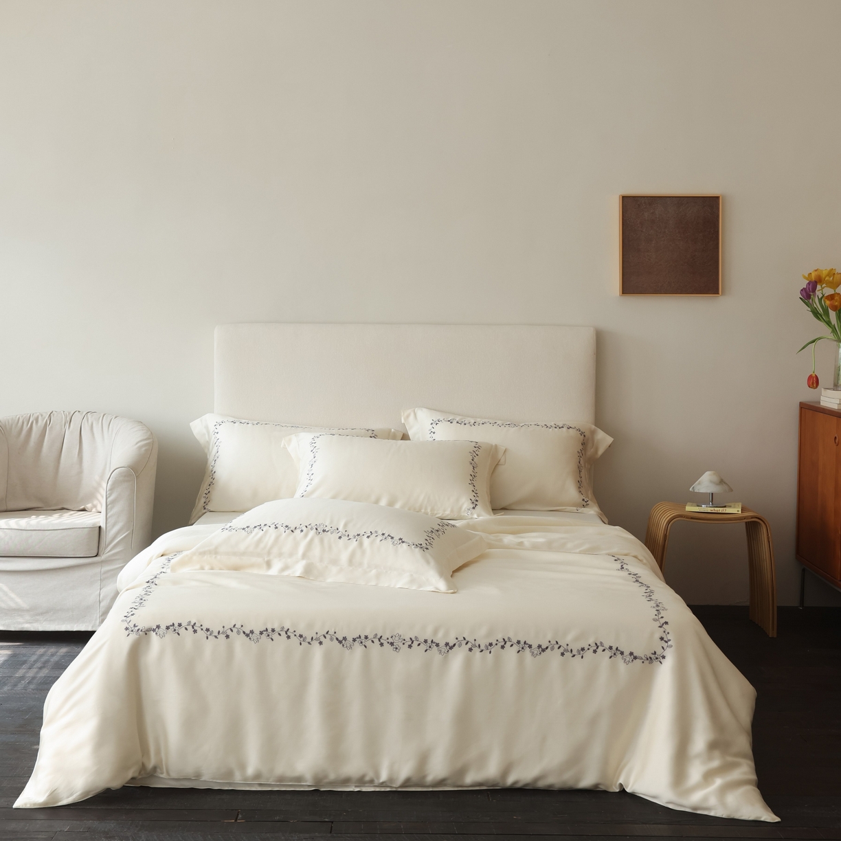 91家纺网 家纺一手货源 找家纺 初拾 2026新款60支奥地利进口兰精天丝四件套—嘉丽斯 嘉丽斯-茉莉白