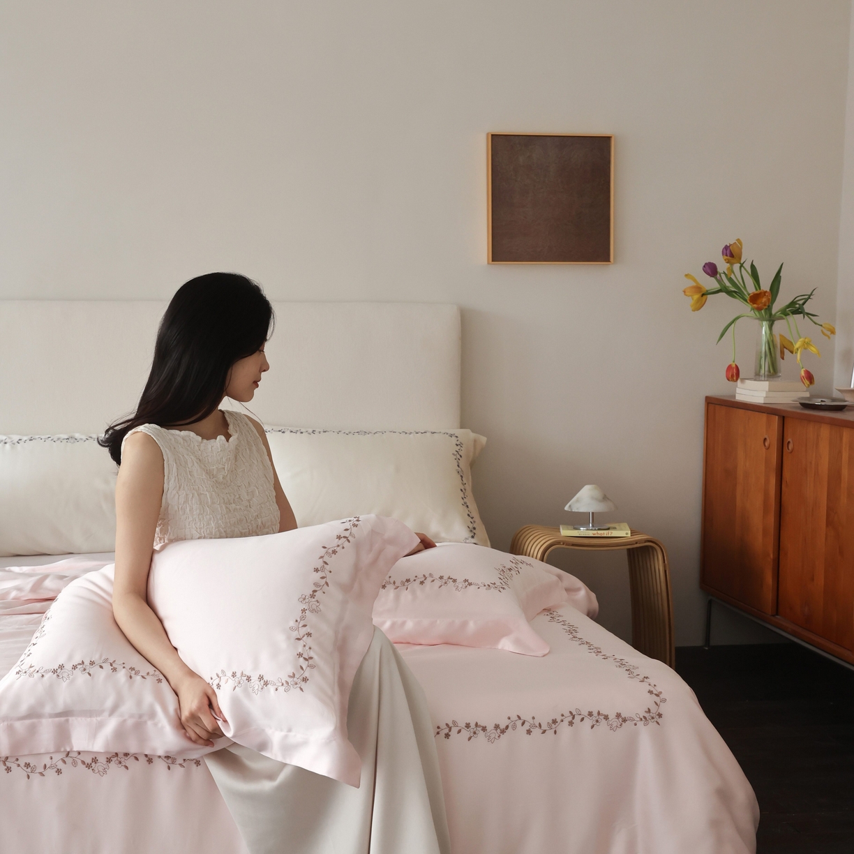 91家纺网 家纺一手货源 找家纺 初拾 2026新款60支奥地利进口兰精天丝四件套—嘉丽斯 嘉丽斯-轻柔粉