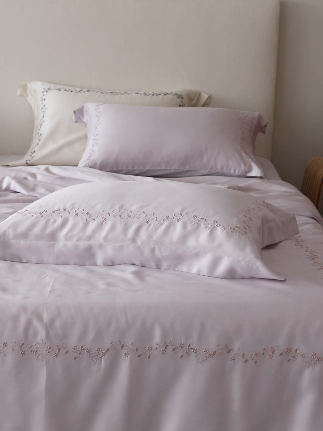 91家纺网 家纺一手货源 找家纺 初拾 2026新款60支奥地利进口兰精天丝四件套—嘉丽斯 嘉丽斯-香草紫