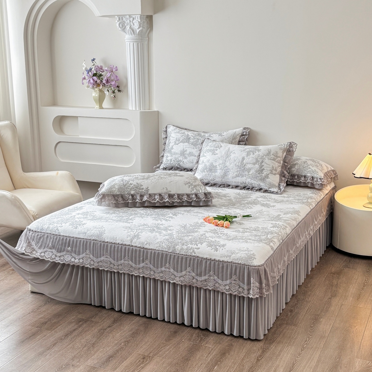 91家纺网 家纺一手货源 找家纺 金艾草 2026新款PE双面提花床裙凉席三件套 清新-灰色