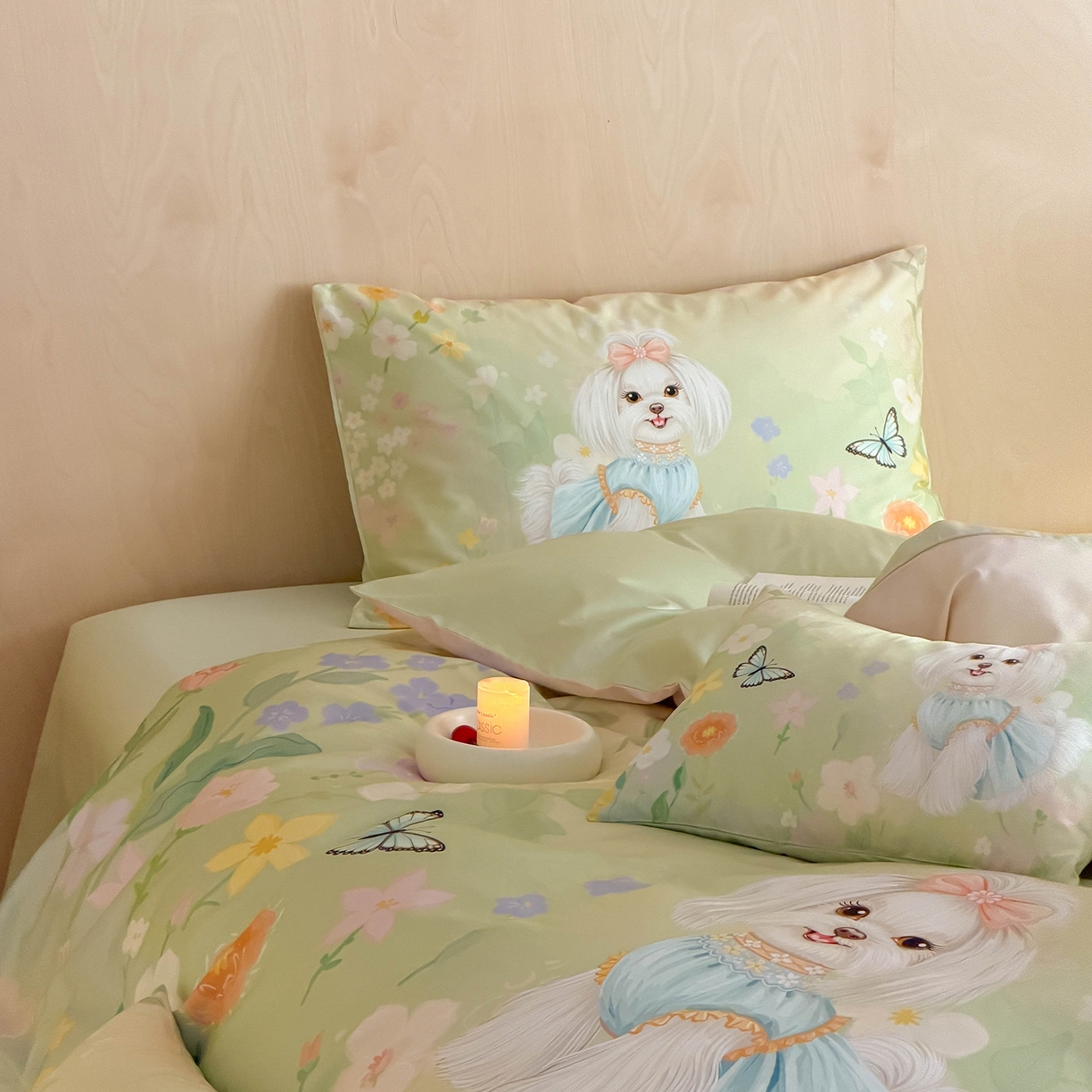 91家纺网 家纺一手货源 找家纺 西西家居 2026新款100s数码印花款长绒棉四件套-春日治愈款 花园小狗