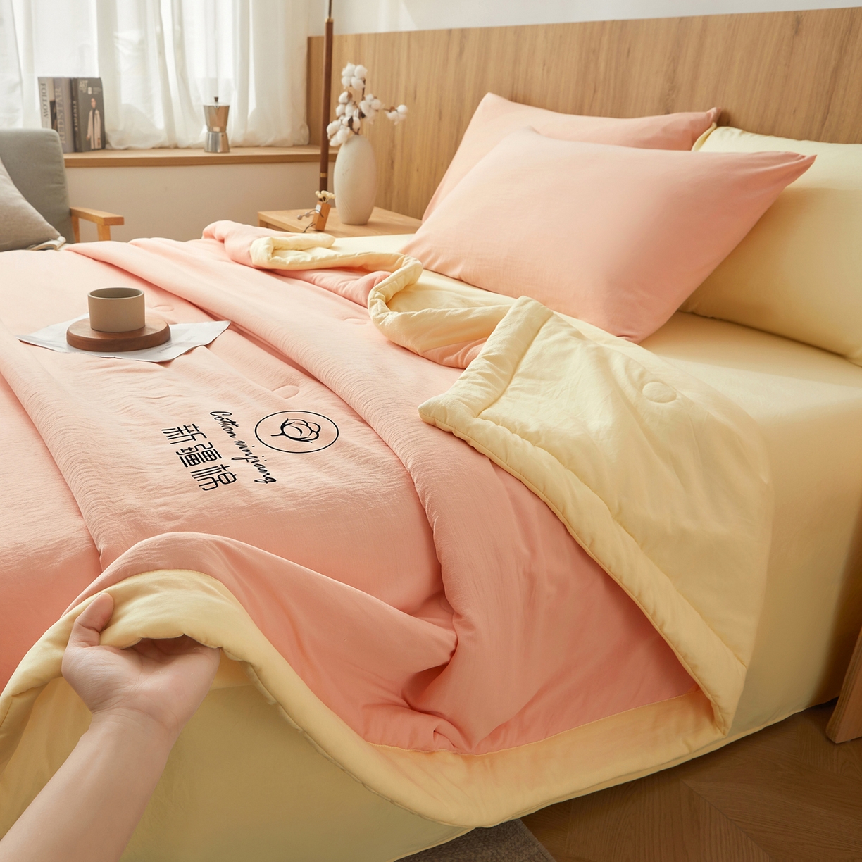 91家纺网 家纺一手货源 找家纺 晓时候 2026新款无印风水洗棉新疆棉花被夏被夏凉被空调被子 素夏-粉黄