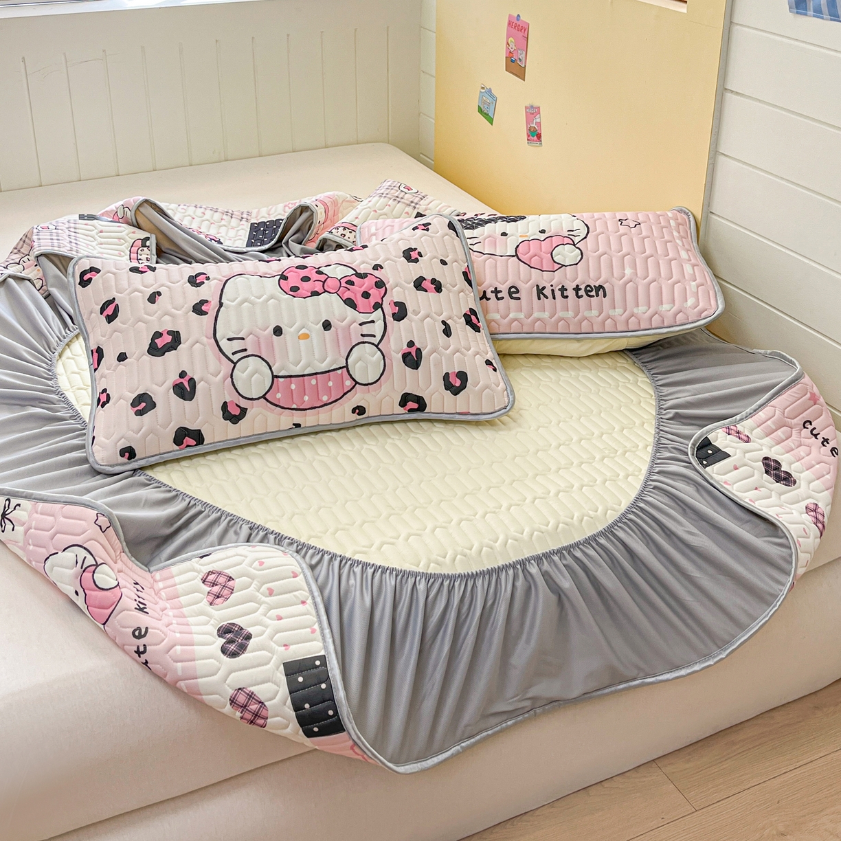 91家纺网 家纺一手货源 找家纺 （总）摩妮卡 2026春夏新款凉感丝印花小清新乳胶凉席席子床笠款三件套