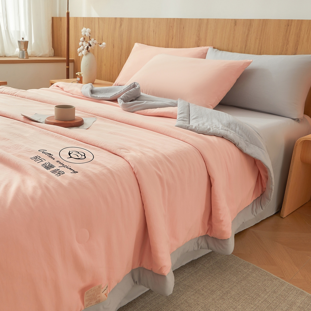 91家纺网 家纺一手货源 找家纺 晓时候 2026新款无印风水洗棉新疆棉花被夏被夏凉被空调被子 素夏-粉灰