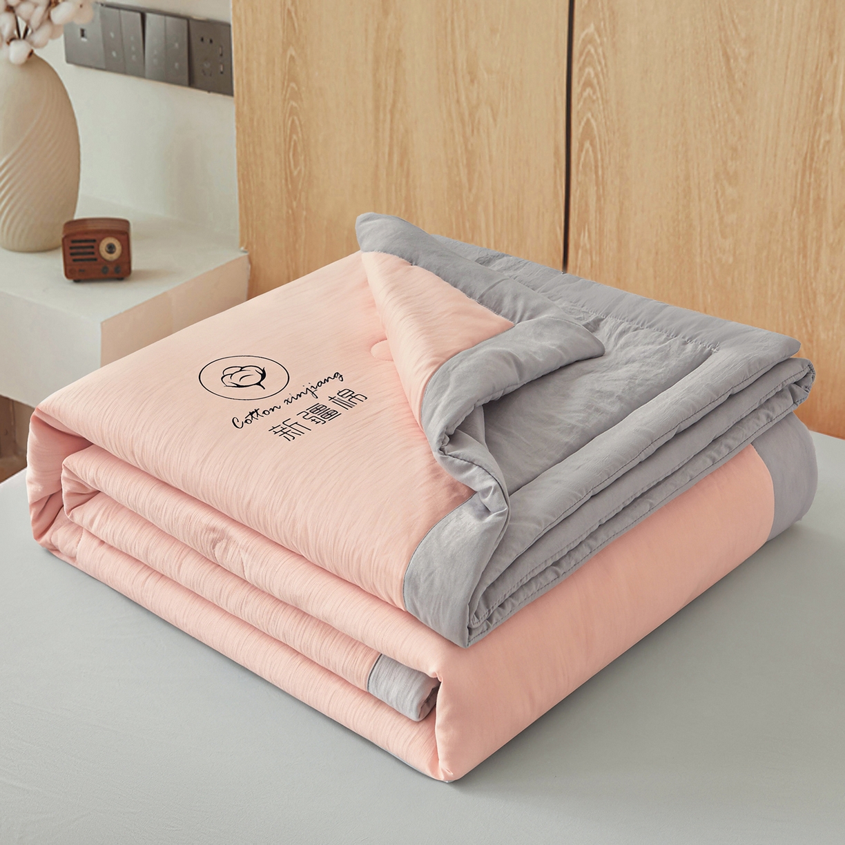 91家纺网 家纺一手货源 找家纺 晓时候 2026新款无印风水洗棉新疆棉花被夏被夏凉被空调被子 素夏-粉灰