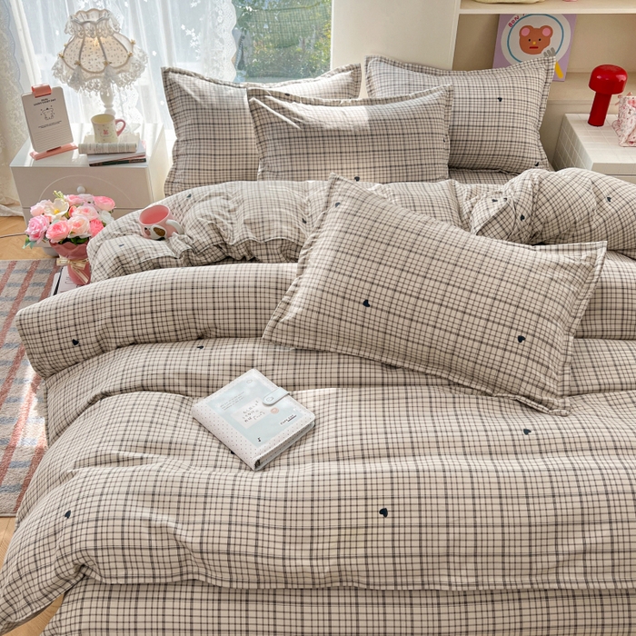 91家纺网 家纺一手货源 找家纺 世爵 2026春夏新款亲肤磨毛印花四件套 甜心格子