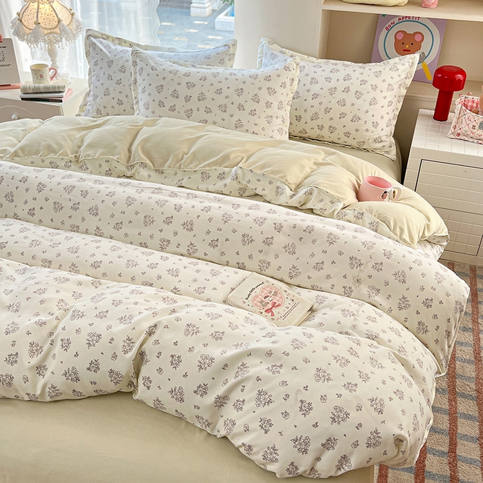 91家纺网 家纺一手货源 找家纺 世爵 2026春夏新款亲肤磨毛印花四件套 素卉 米黄