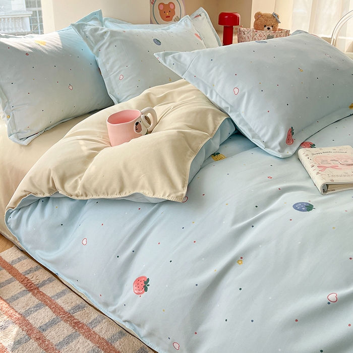 91家纺网 家纺一手货源 找家纺 世爵 2026春夏新款亲肤磨毛印花四件套 小草莓 兰