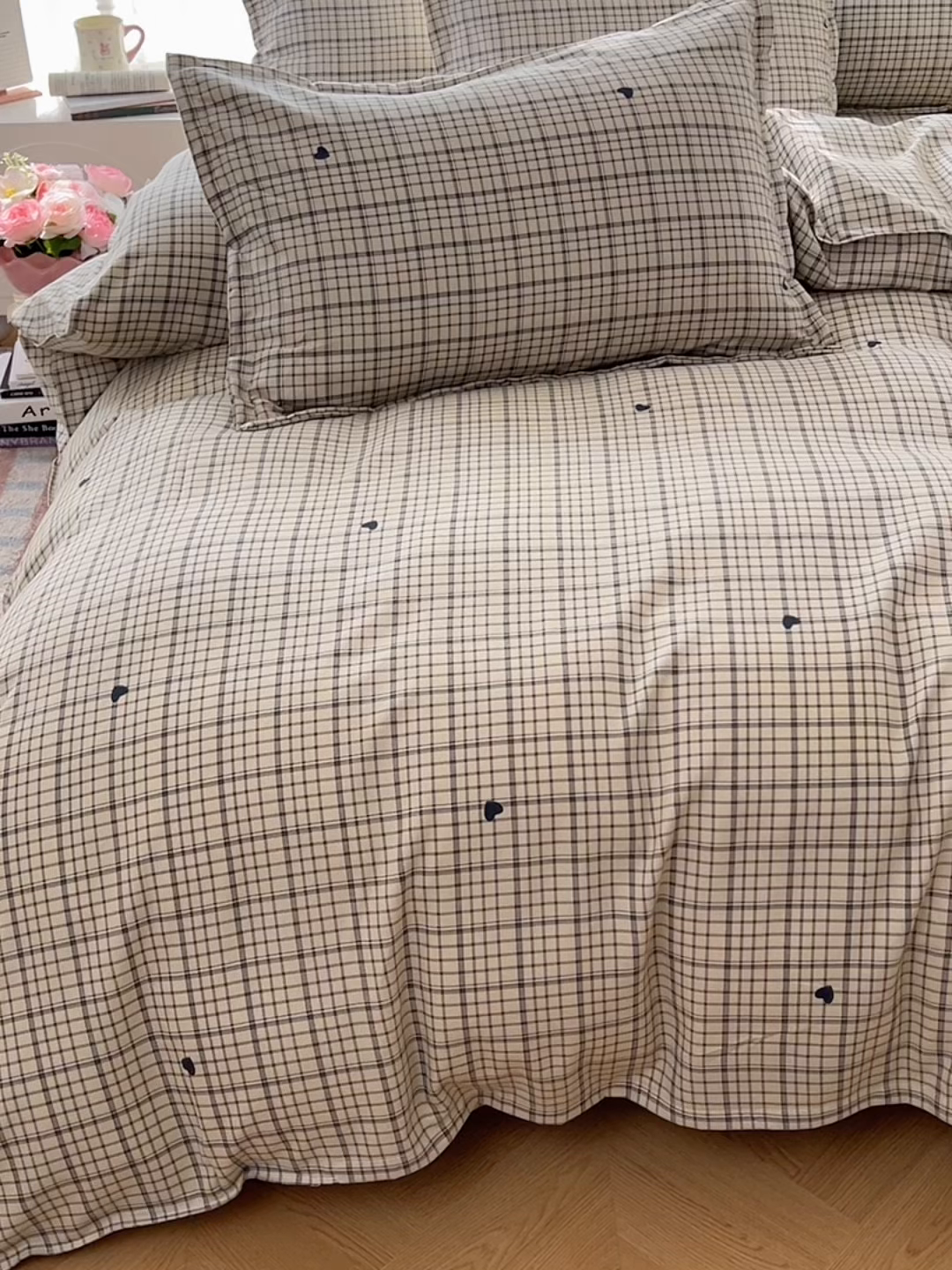 91家纺网 家纺一手货源 找家纺 世爵 2026春夏新款亲肤磨毛印花四件套 甜心格子