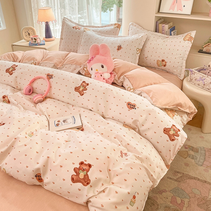 91家纺网 家纺一手货源 找家纺 世爵 2026春夏新款亲肤磨毛印花四件套 小熊派对