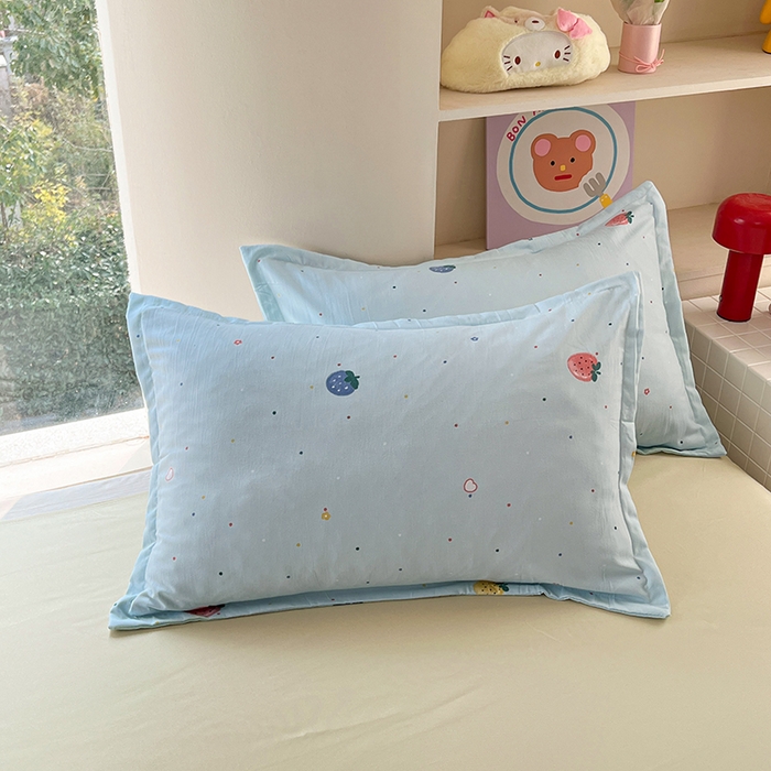 91家纺网 家纺一手货源 找家纺 世爵 2026春夏新款亲肤磨毛印花四件套 小草莓 兰