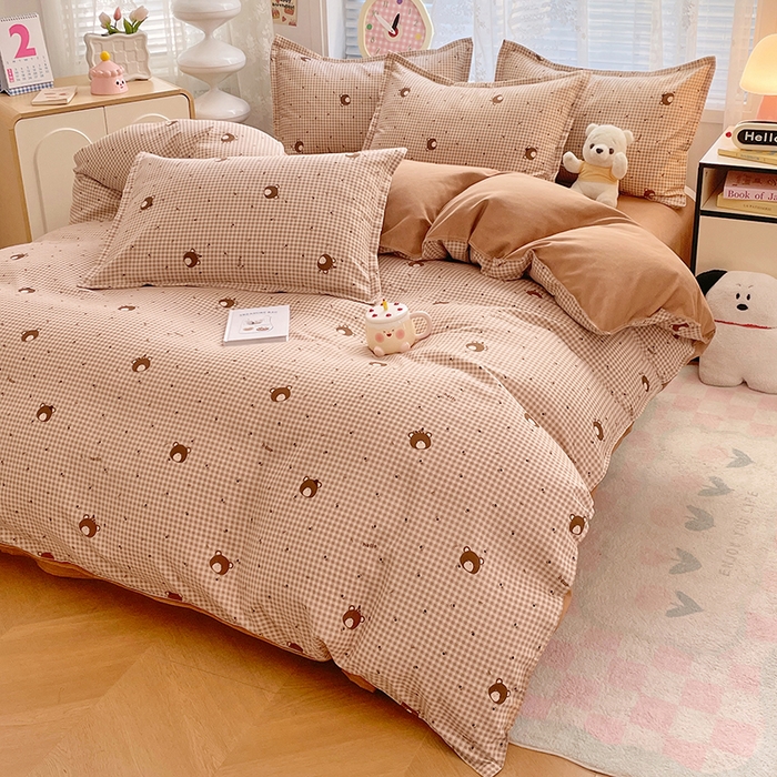 91家纺网 家纺一手货源 找家纺 世爵 2026春夏新款亲肤磨毛印花四件套 熊仔格