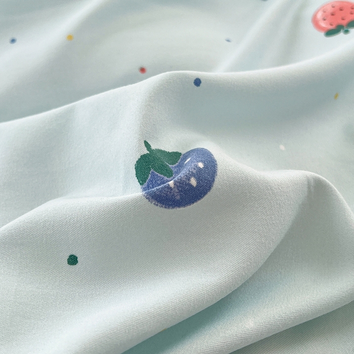 91家纺网 家纺一手货源 找家纺 世爵 2026春夏新款亲肤磨毛印花四件套 小草莓 兰