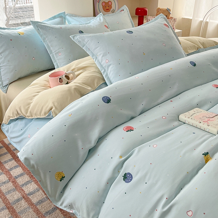 91家纺网 家纺一手货源 找家纺 世爵 2026春夏新款亲肤磨毛印花四件套 小草莓 兰