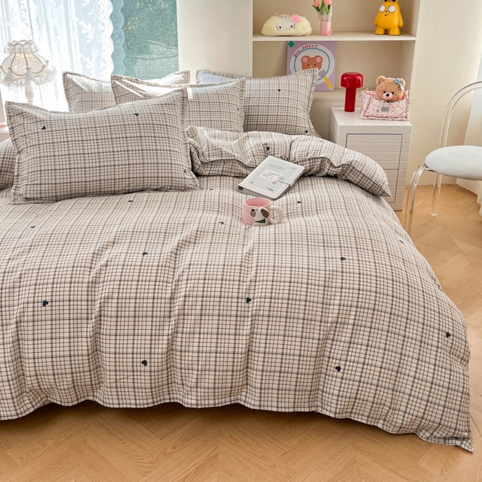 91家纺网 家纺一手货源 找家纺 世爵 2026春夏新款亲肤磨毛印花四件套 甜心格子