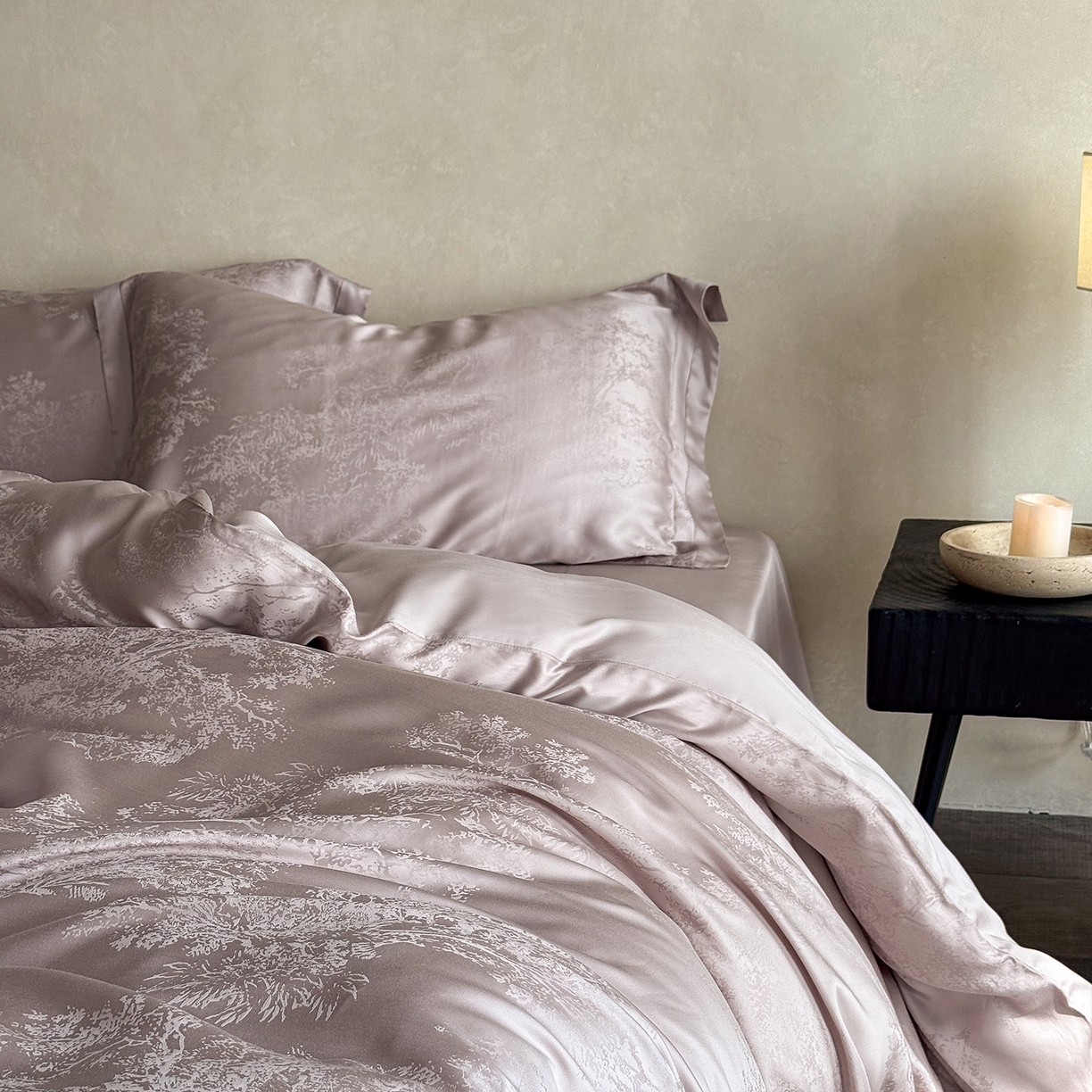 91家纺网 家纺一手货源 找家纺 （总）花时间 2026新款60s兰精天丝四件套-赫本天丝款 （会员减10 参与日常超级立减9折后不低于368/388）