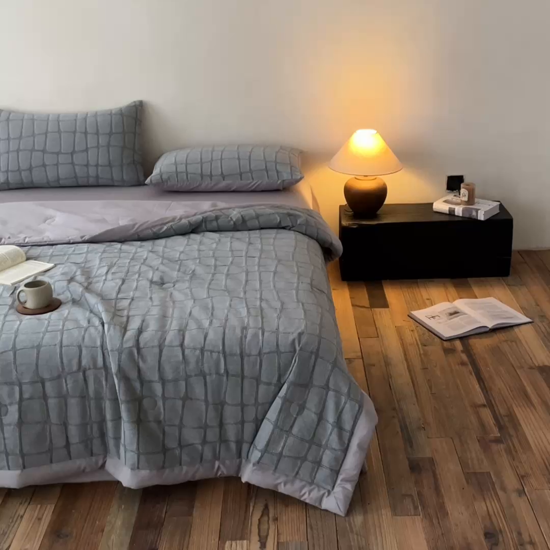 91家纺网 家纺一手货源 找家纺 吾诺家居 2026新款全棉纯棉大提花新疆棉花夏被夏凉被空调被四件套-石纹 石纹-深灰