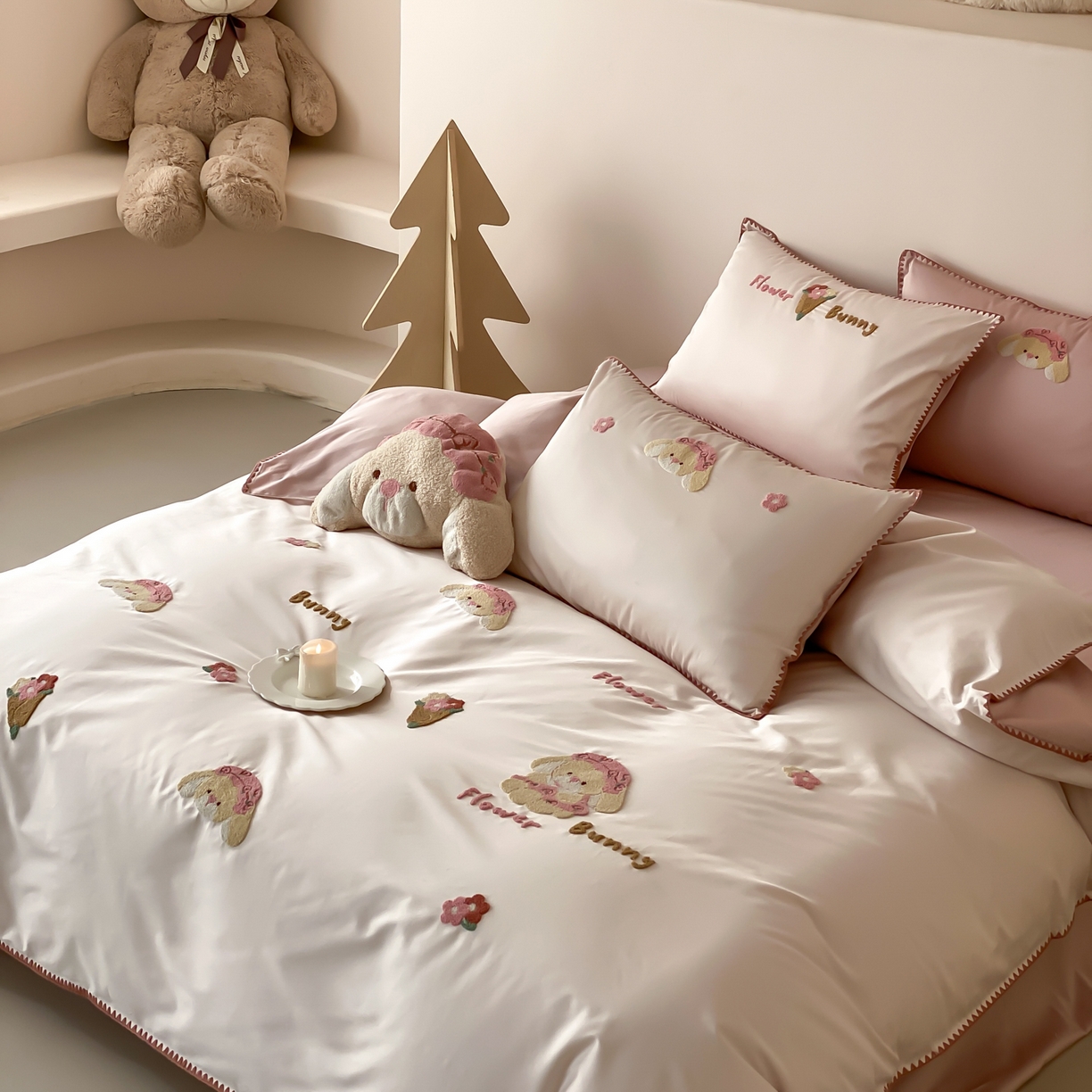 91家纺网 家纺一手货源 找家纺 FORTWO家纺原创设计（FOR TWO家纺） 2026新款50长绒棉纯棉双针毛巾绣四件套【（券前）基础价不低于小号268元，中号348元，大号388元 床笠加10元】 奶盖熊