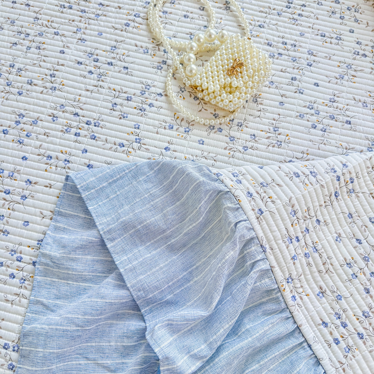 91家纺网 家纺一手货源 找家纺 （总）欣宜家纺 2026新款法式大花边全棉床盖三件套