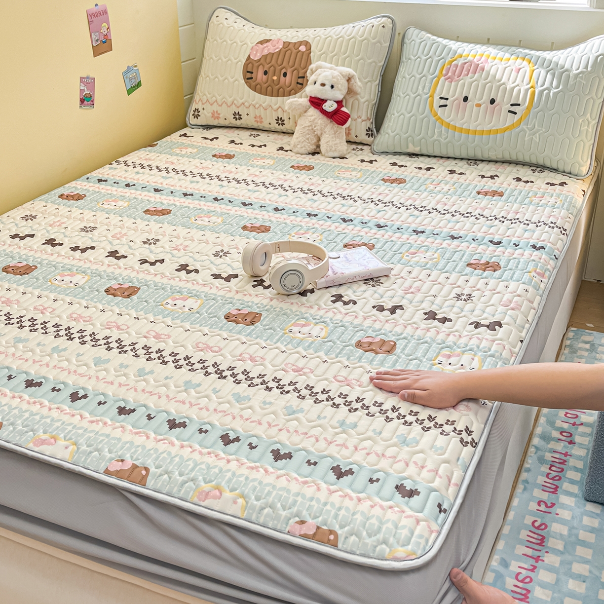 91家纺网 家纺一手货源 找家纺 （总）摩妮卡 2026春夏新款凉感丝印花小清新乳胶凉席席子床笠款三件套