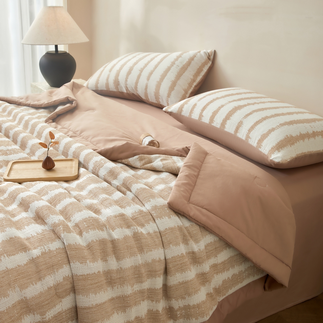 91家纺网 家纺一手货源 找家纺 （总）吾诺家居 2026新款全棉纯棉大提花新疆棉花夏被夏凉被空调被四件套-律动