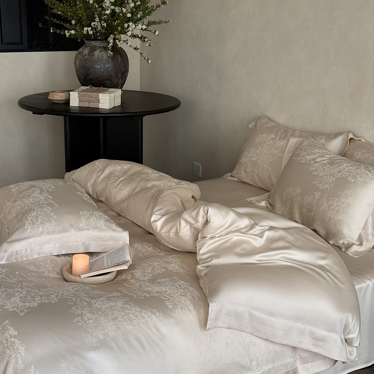 91家纺网 家纺一手货源 找家纺 花时间 2026新款60s兰精天丝四件套-赫本天丝款 会员减10 参与日常超级立减9折后不低于368/388 天丝款-赫本香槟