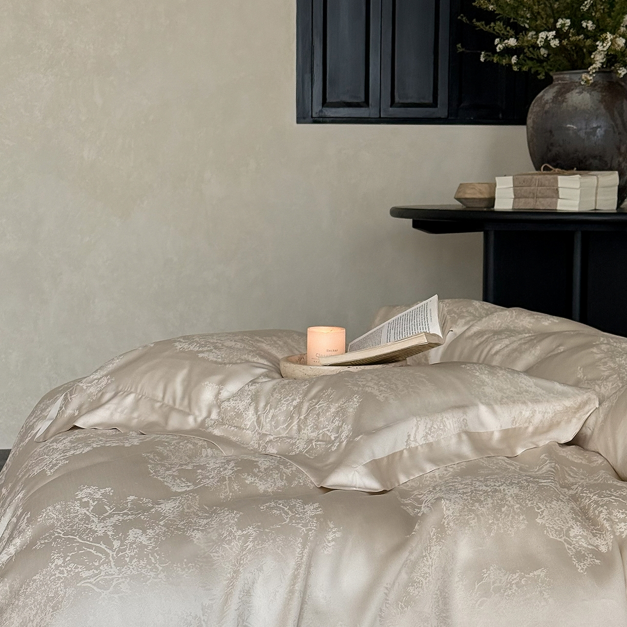 91家纺网 家纺一手货源 找家纺 花时间 2026新款60s兰精天丝四件套-赫本天丝款 会员减10 参与日常超级立减9折后不低于368/388 天丝款-赫本香槟