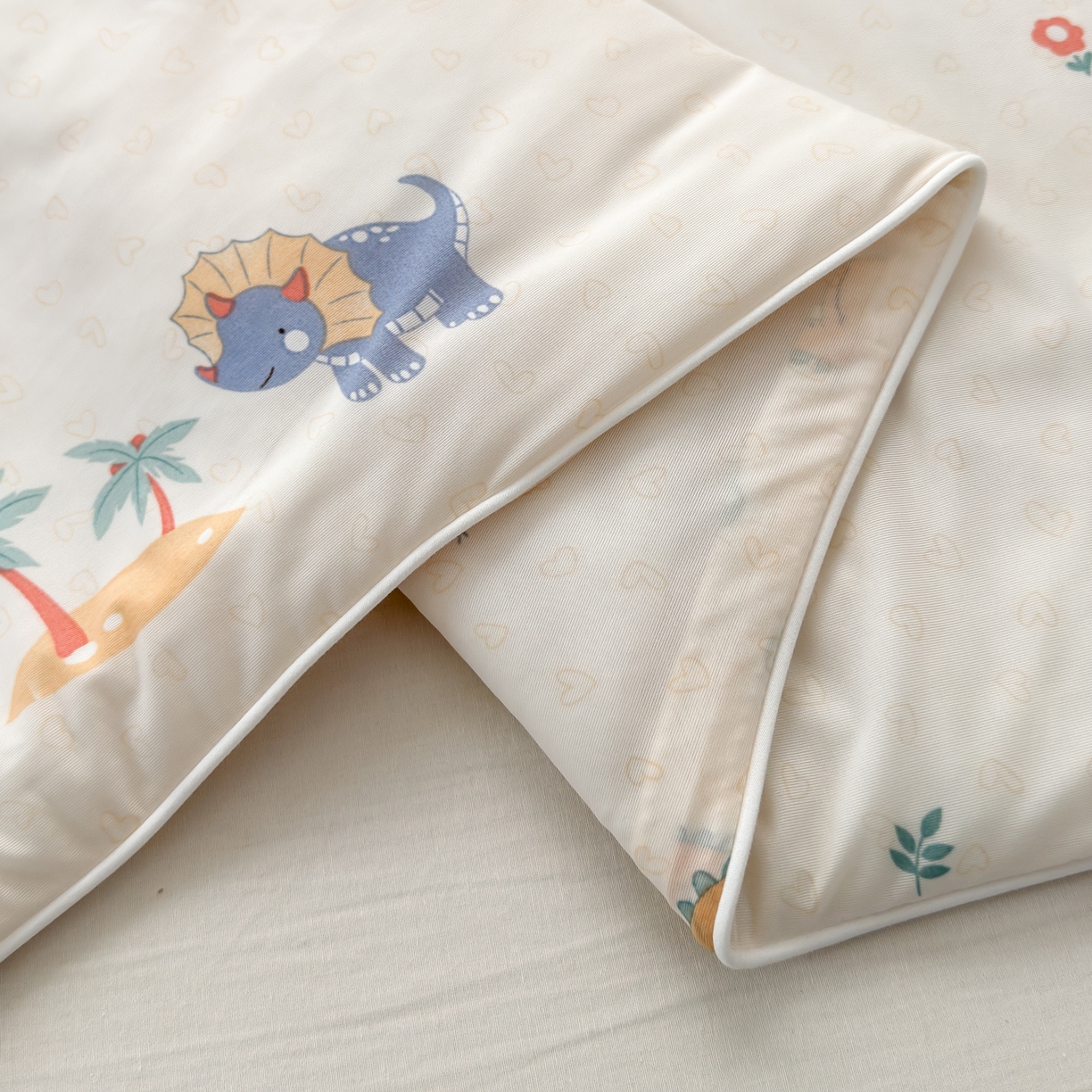 91家纺网 家纺一手货源 找家纺 雯雨家纺 2026新款A类凉感丝夏被夏凉被空调被 假日恐龙