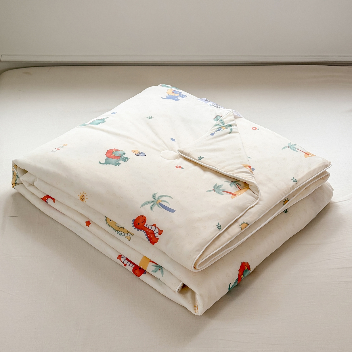 91家纺网 家纺一手货源 找家纺 雯雨家纺 2026新款A类凉感丝夏被夏凉被空调被 假日恐龙