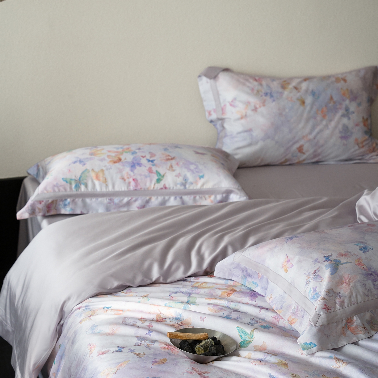 91家纺网 家纺一手货源 找家纺 花时间 2026新款60s天丝棉四件套 （会员减10 参与日常超级立减9折后不低于368/388） 瑶池仙境-紫