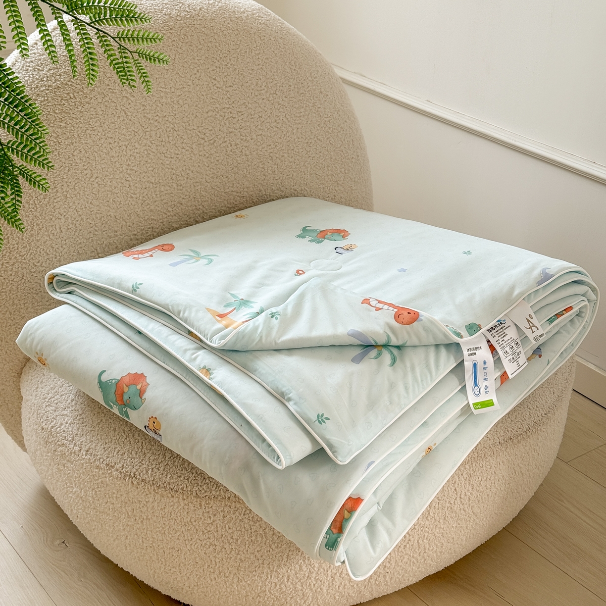 91家纺网 家纺一手货源 找家纺 雯雨家纺 2026新款A类凉感丝夏被夏凉被空调被 恐龙奇遇