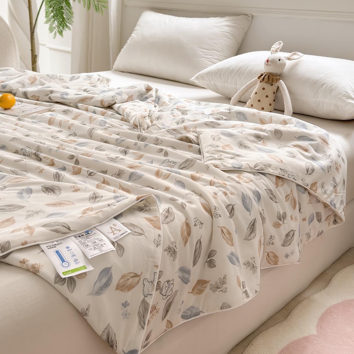 91家纺网 家纺一手货源 找家纺 雯雨家纺 2026新款A类凉感丝夏被夏凉被空调被 林间叶语